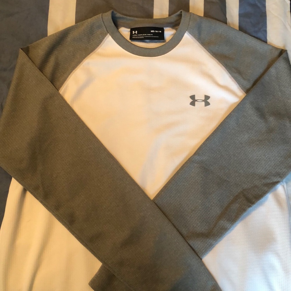Under Armour Long-Sleeve T-shirt